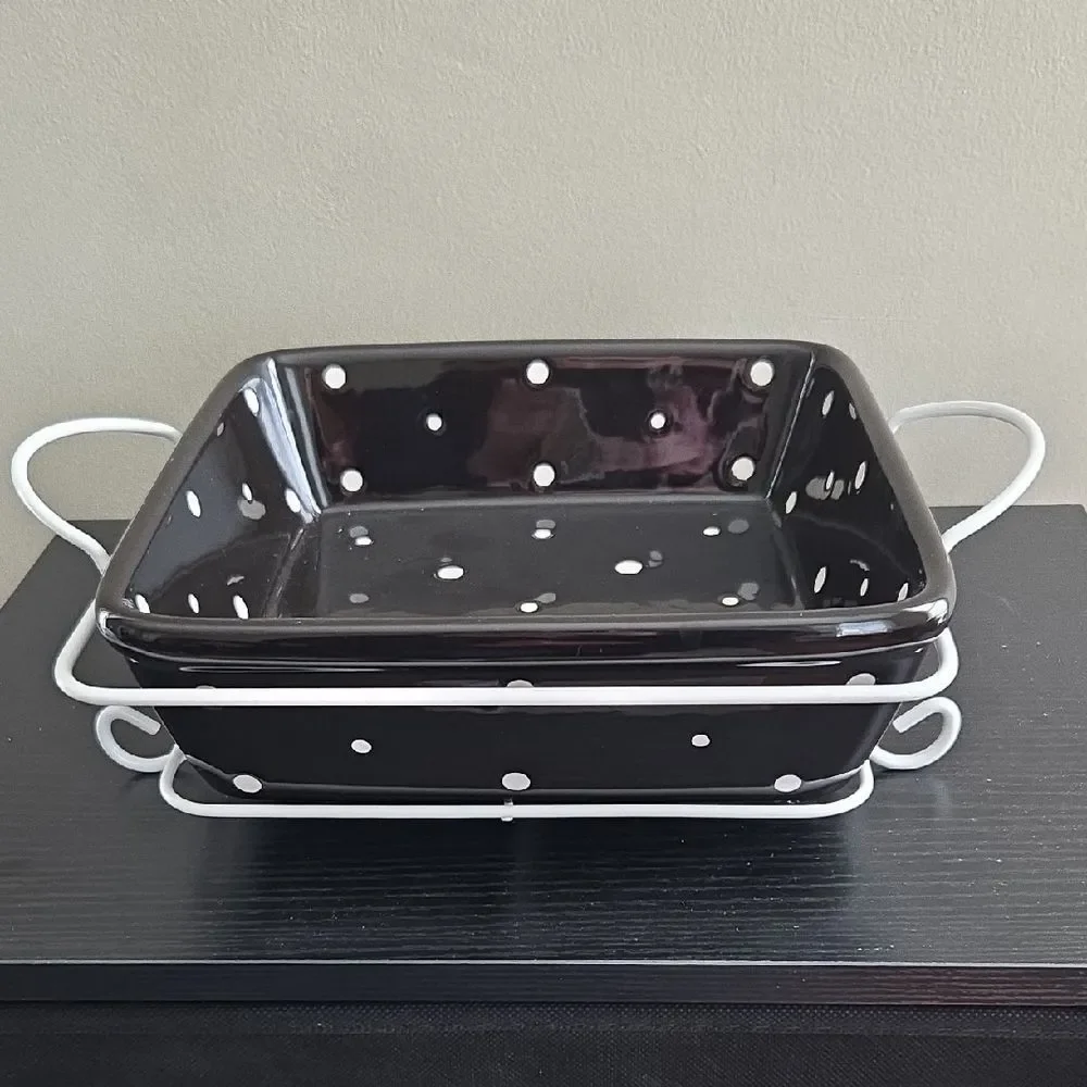 NWOT Temp-Tations Ovenware and Rack